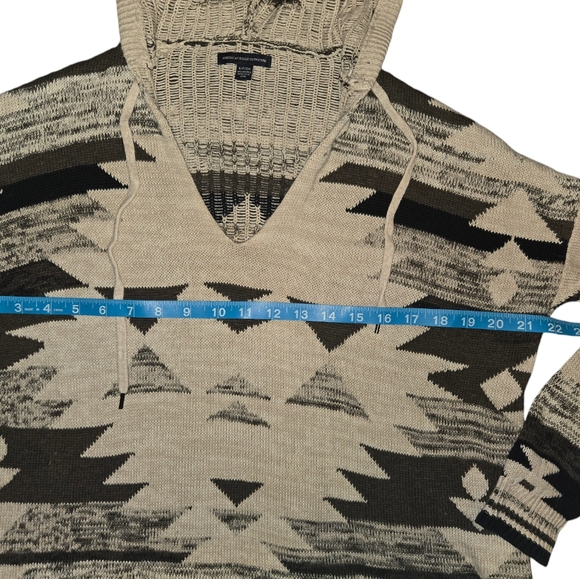 American Eagle Outfitters hooded knit Sweater, Size Small, Tribal Aztec - Picture 5 of 8